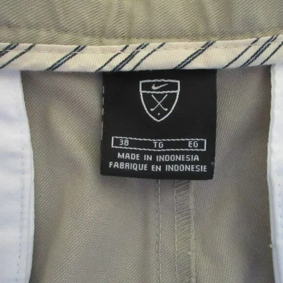 Nike Mens Flat Front Camel Tan Cotton Stretch Golf Short Pant - Size 38W - Picture 3 of 3